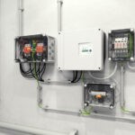 Für eine rundum geschützte PV-Anlage: Die vorkonfektionierten Generatoranschlusskästen von OBO