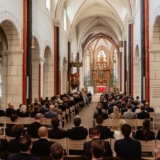 Letztes Jahr nahmen rund 270 Gäste an der Öffentlichen Festveranstaltung im Rahmen der ZVEH-Jahrestagung 2024 in der Marktkirche in Goslar teil (Foto: ZVEH).