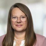 Nadine Petermann ist die neue 
Geschäftsführerin des Fachverbands 
Elektroinstallationssysteme im ZVEI (Foto: ZVEI / Melanie Bauer Photodesign).