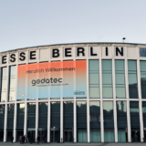 Die gedatec feiert in Berlin Premiere und bringt erstmals die Gewerke Elektro, SHK und Dach unter einem Messedach zusammen (Foto: ElektroWirtschaft).