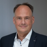 Tim Hagens übernimmt die Vertriebsverantwortung bei Hager und tritt damit die Nachfolge von Stefan Frevel an (Foto: Hager).
